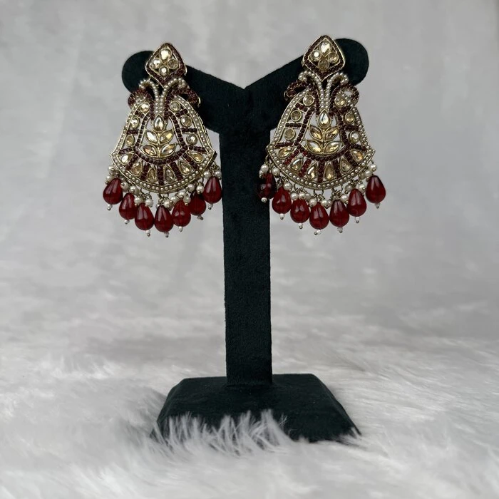 Siyarva Ivory White Kundan Statement Earrings – Traditional Ethnic Jewellery