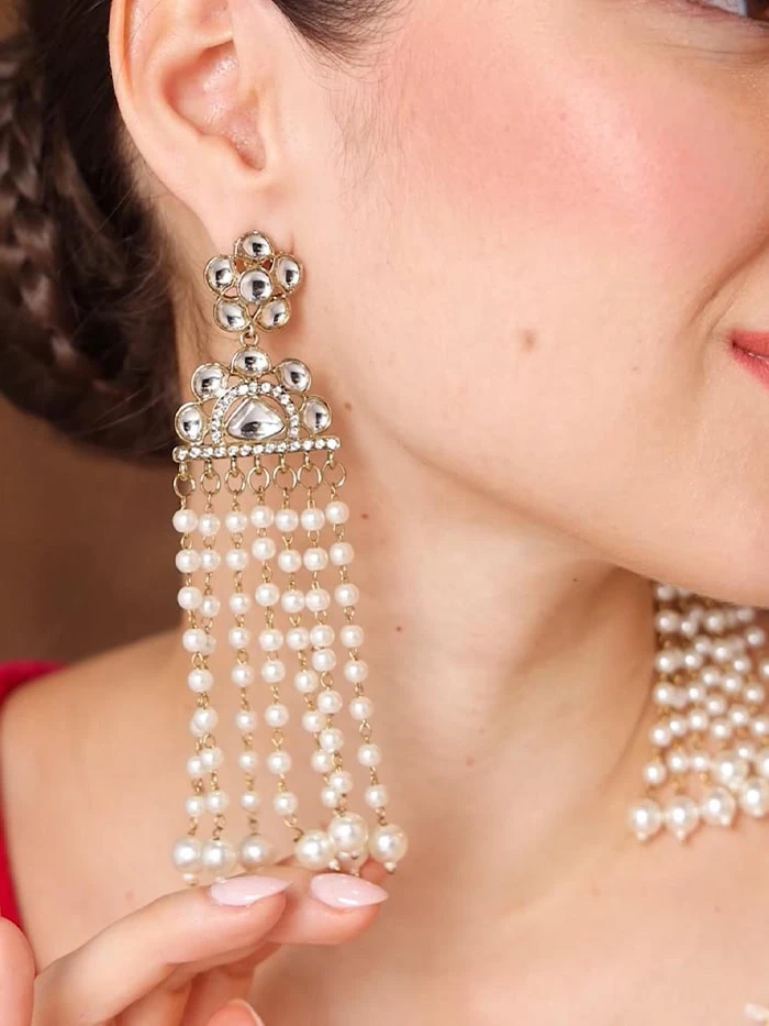 Siyarva Noor Pearl Drop Earrings – Ivory White
